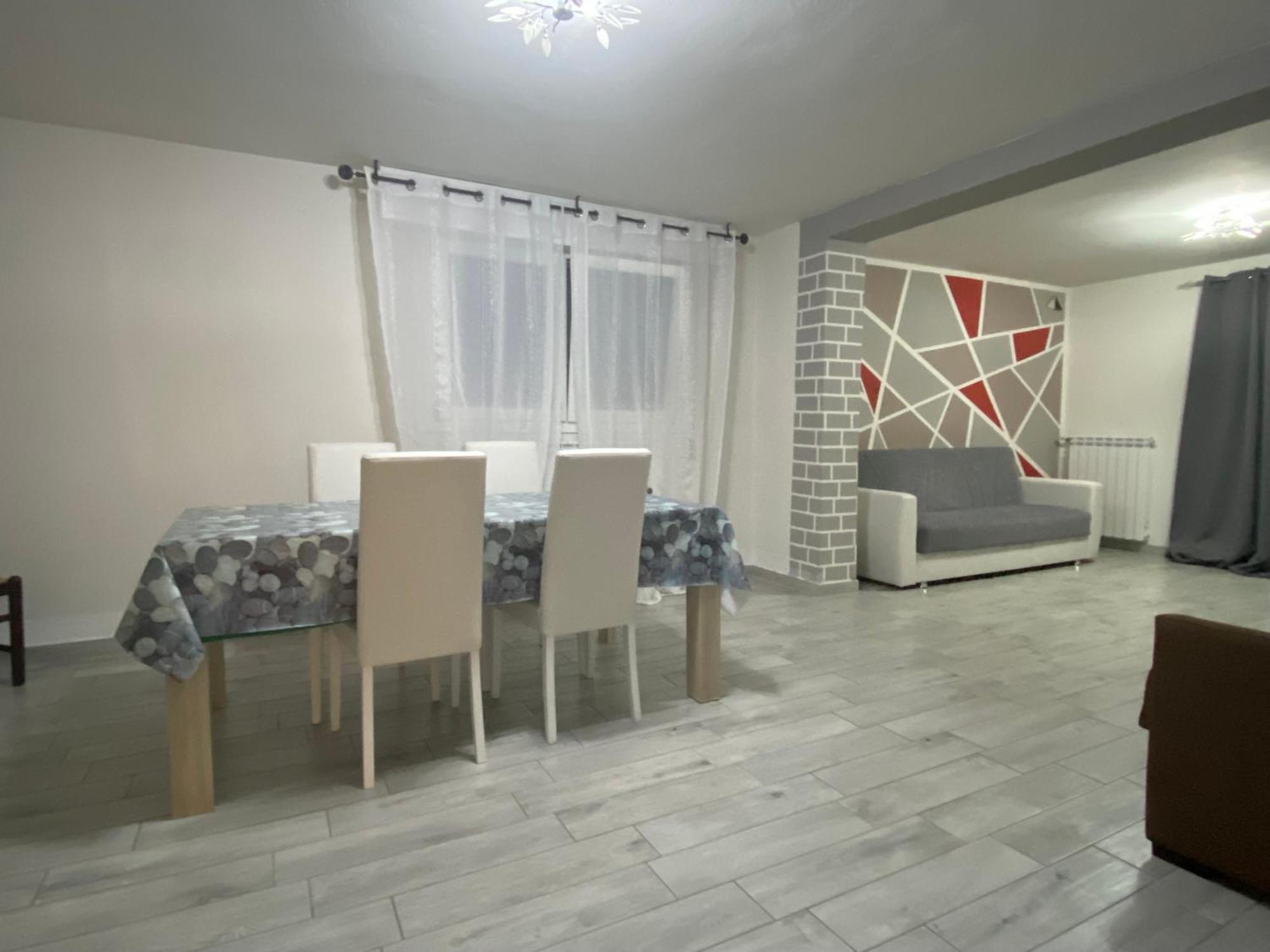 Appartamento Giotto Ченто Екстериор снимка